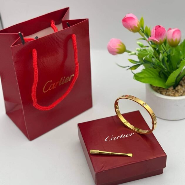 BRACELET CARTIER LOVE TOURNE VICE